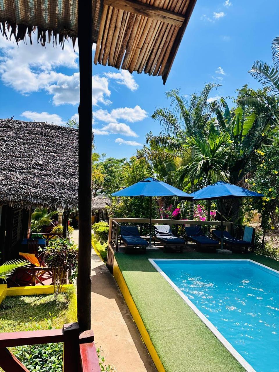 Bungalows Des Tropiques Nosy-Be エクステリア 写真